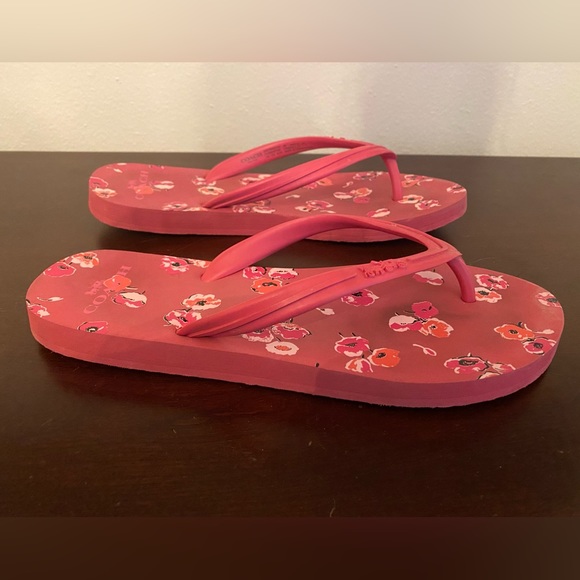 Coach Clementine Dahlia Pink Flip Flop Sandals - Picture 2 of 4